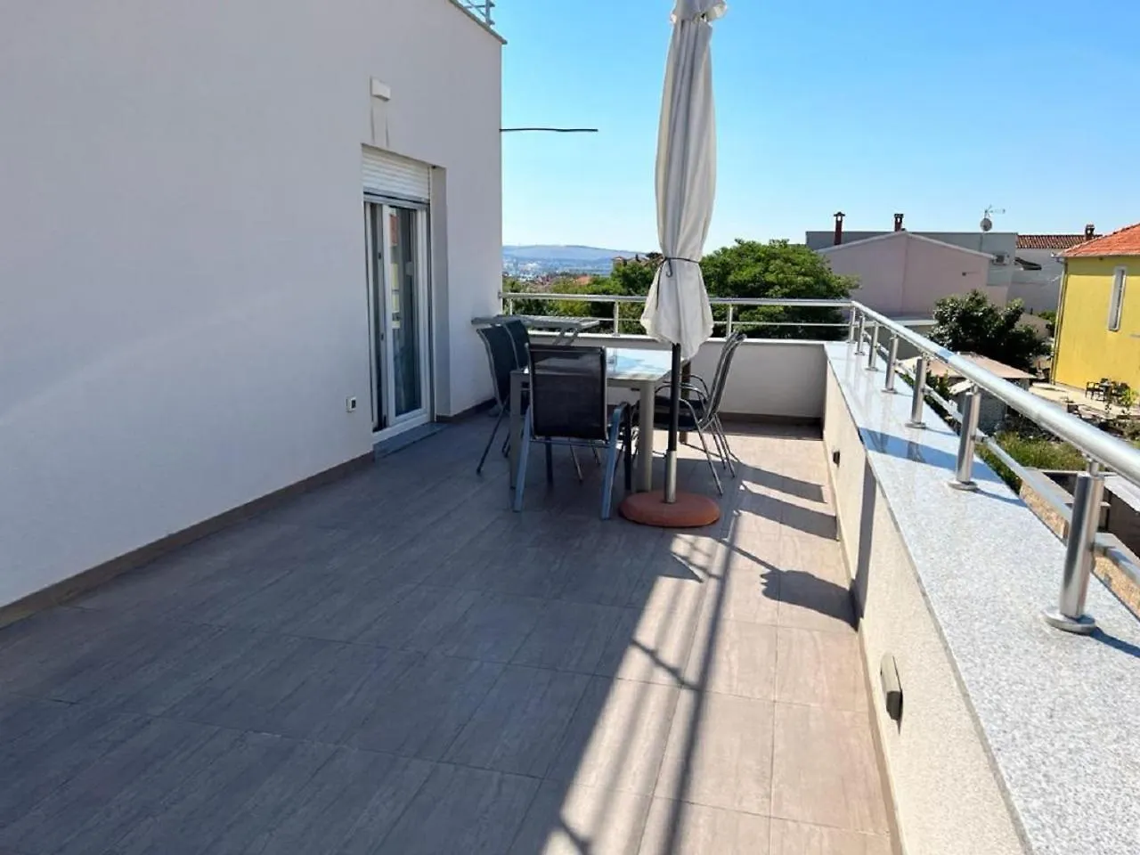 Apartments Sandra Ζαντάρ