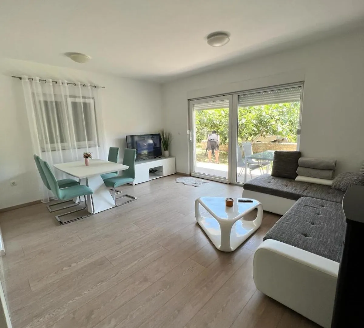 Apartments Sandra Zadar