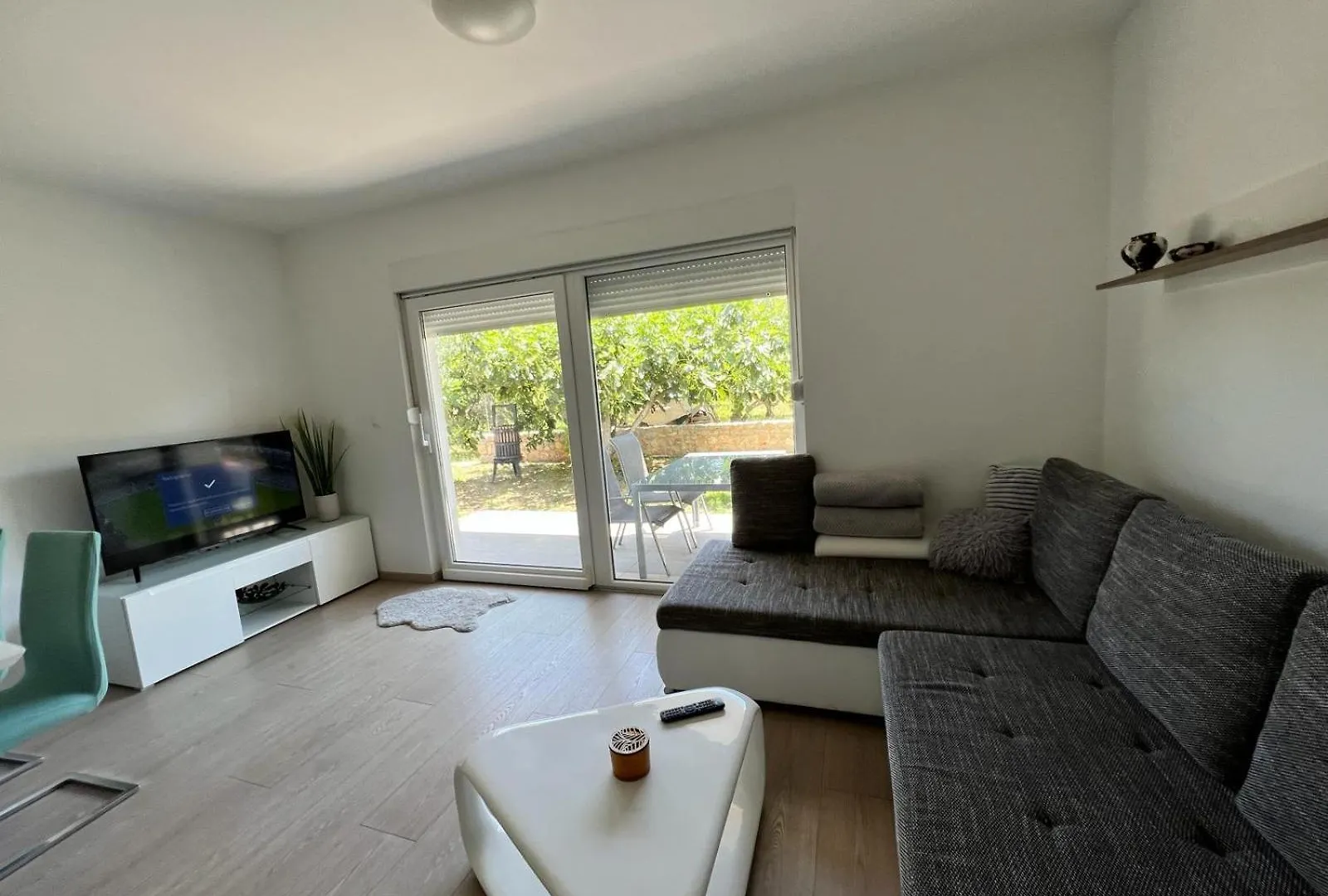 Apartments Sandra Zadar 0*,